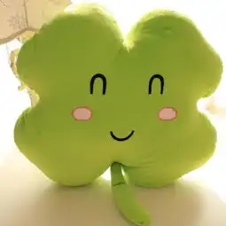  卡通三叶草四叶草抱枕靠垫可爱幸运草毛绒玩堆糖,美好生活研究所