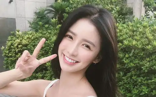  蔡卓宜录制青春有你2被群嘲离婚的人,凭什么当爱豆