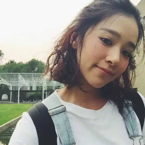  郑爽的闺蜜,只怪名气不够被郑爽抢了主角