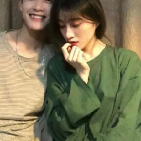 简约微笑头像抖音