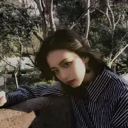  最新超拽女头霸气超有范女生图片