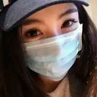 戴口罩头像女生手绘报复