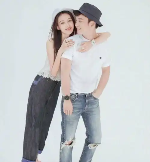  白玉兰奖董子健未获奖,老婆孙怡搞怪安慰今晚给你加鸡腿