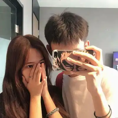  微信情侣头像图片一对姐的个性你百度不到