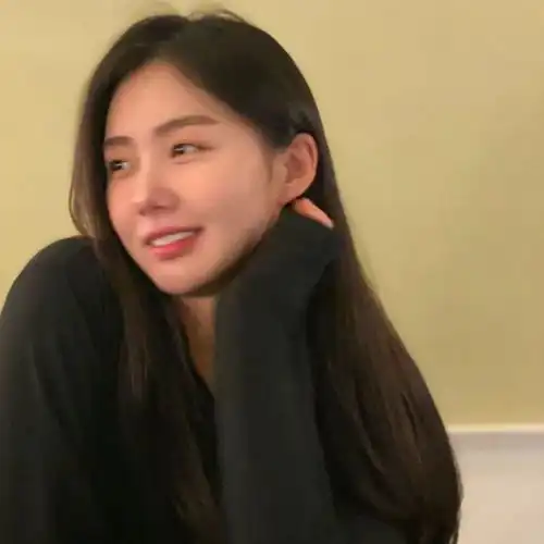  女生头像小众高级10