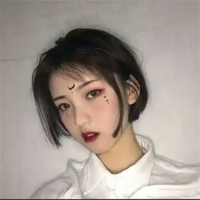  伤感头像女生,不能承受的虚伪是最伤心的