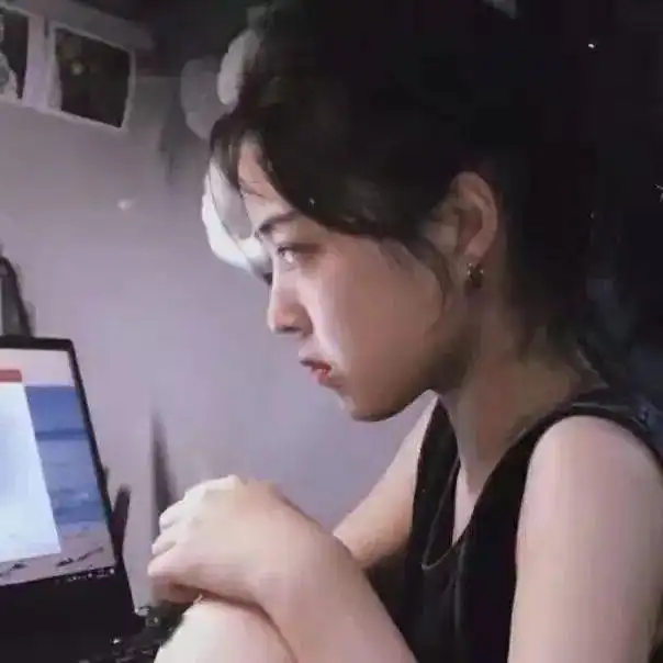  快收藏气质感拉满的女生头像