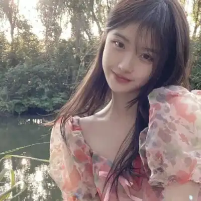 女生头像ins质感干净学