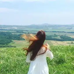  韩国热门好看女生微信背影头像我冷酷无情全都拜你所赐