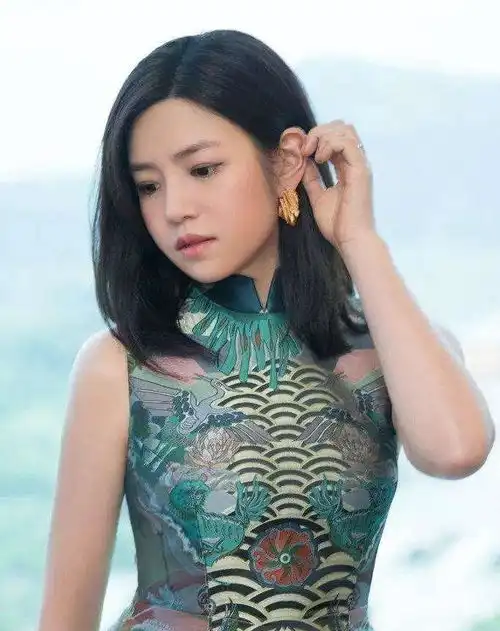  下半脸不上镜的女生,一般有这三个特征,化妆也于事无补