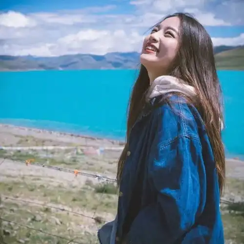 女人上档次的山水微信头