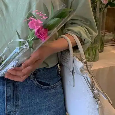 女生头像花朵唯美清新长