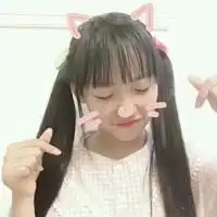  女生头像搞怪可爱,圆润的笑脸时尚修颜更俏皮