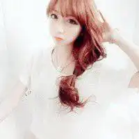  唯美清新个性女头