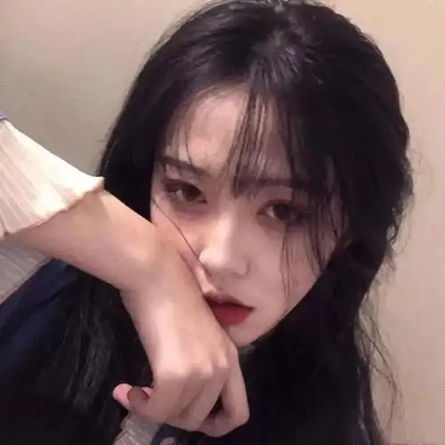 女生头像丨愿有一人