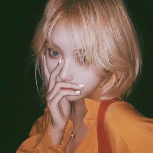  小众女生头像