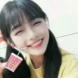  这个网红叫什么名字呢
