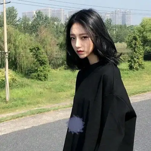  头像丨缠着你耽误你最后什么也给不了你