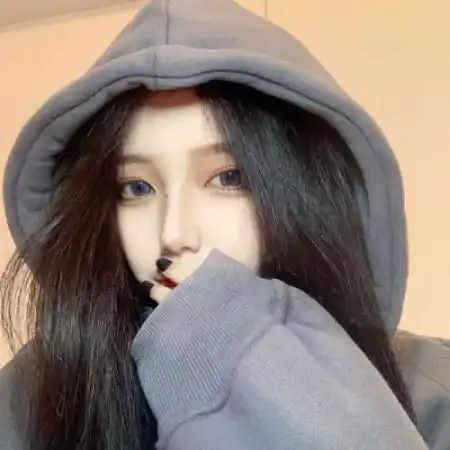  闺蜜自拍头像二人长的漂亮拽你管不着