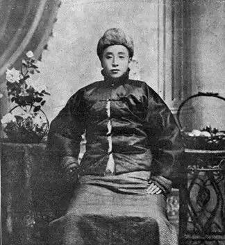  一代东北王张作霖全靠两项绝活起家,均起源于他的两个父亲