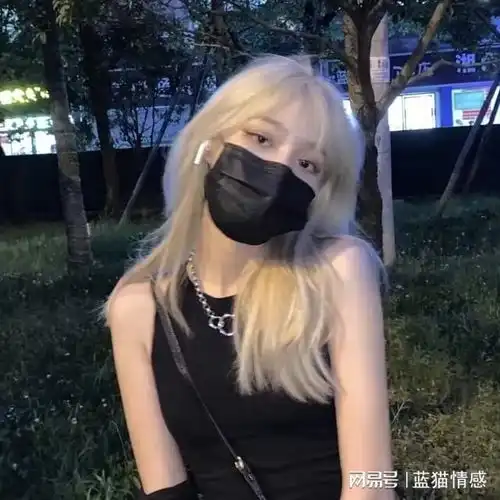  七夕节虚拟女友需求旺盛,有的暗含灰色交易暗指500可摸1000同床