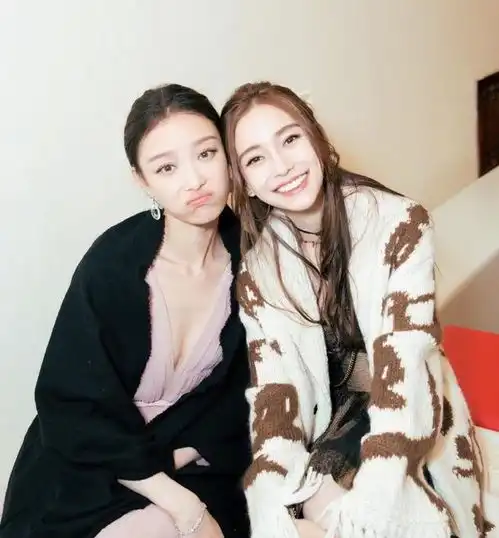  baby为倪妮送生日祝福,闺蜜情熬过