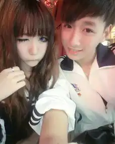  令人羡慕的情侣大图爱的痛了