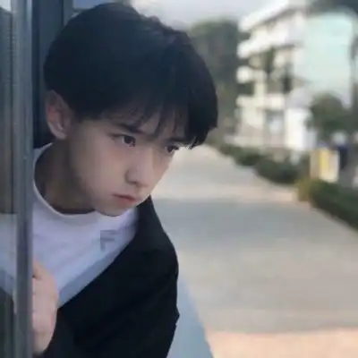 男生帅气侧脸500张头像