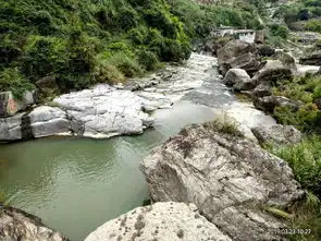  竹岐逐清波,半岭登高峰闽侯
