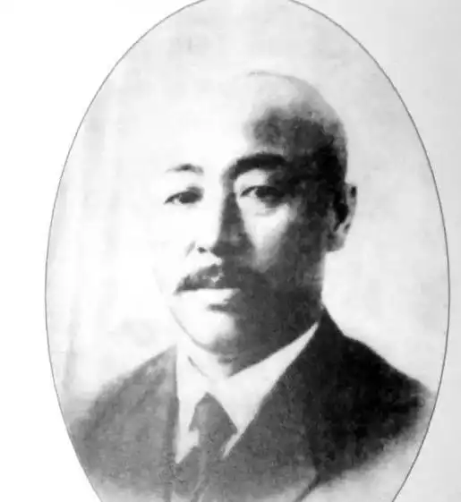  张作霖死后,此人被推选主政东北,他却说这个位子只能是张学良