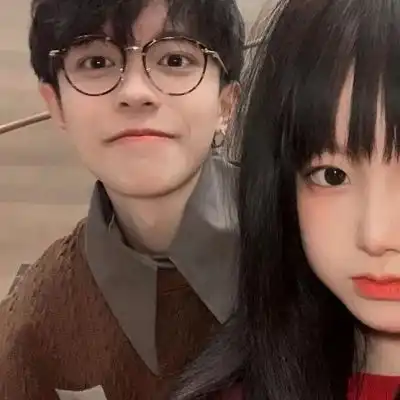 情侣头像一男一女情头一