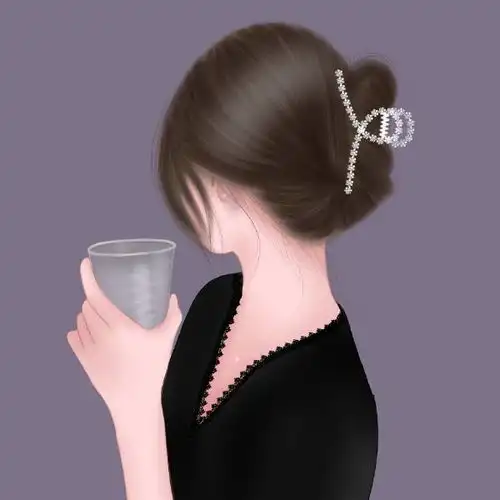  微信头像女生简单干净背影