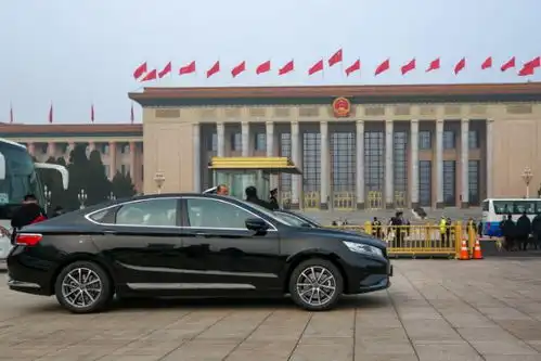  开启美好新征程吉利博瑞四度成为全国两会服务用车