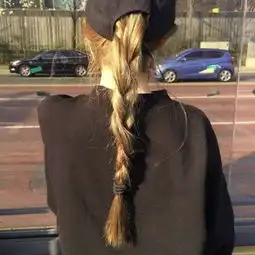  唯美背影女生头像