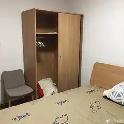  9号线合川路自如两室一厅次卧寻女生室友...
