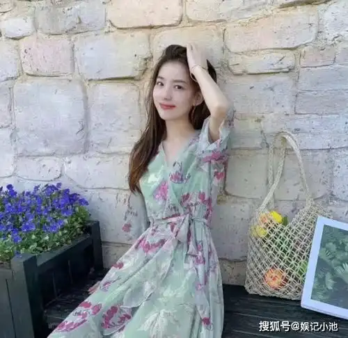  深扒与王思聪对骂的女海王孙一宁骗钱惯犯,直女装姬,脚踏三条船