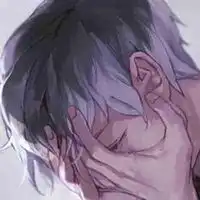  在哭的男生头像哭又哭不出来的男生头像
