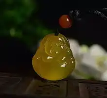  旺夫的女人,身上都有这4样东西,你有吗