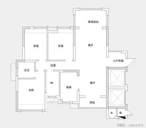 新房装修听了闺蜜的建议主卧衣柜装玻璃柜门,精致耐看又有品位