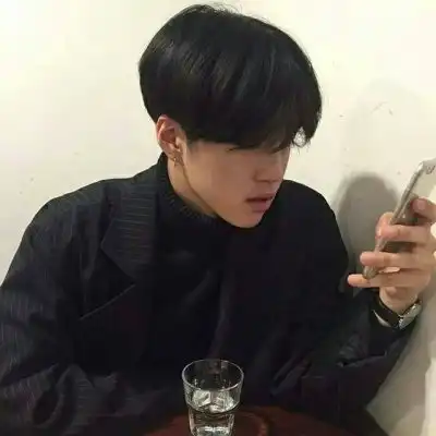 qq头像男生帅气超拽冷酷