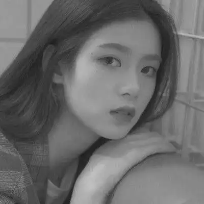  头像灰色系列女,你搞怪的样子真可爱