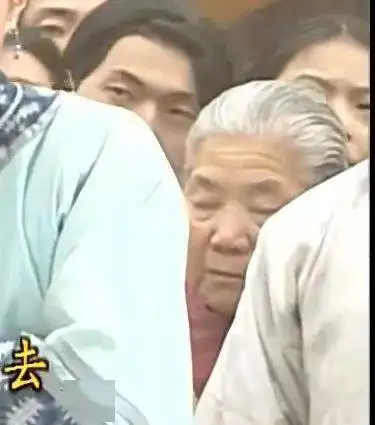  当x宝客服遇到法学生之后...哈哈哈哈哈哈我淦神经病啊
