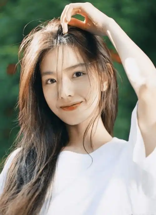 2018年最火头像女孙一宁