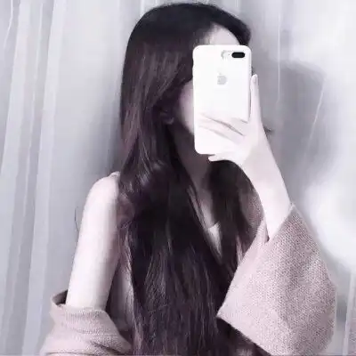 情侣头像不露脸一人一半
