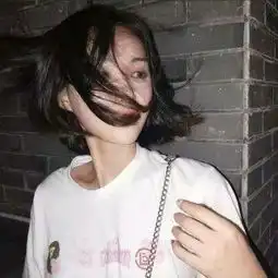  清纯高冷女生头像侧脸