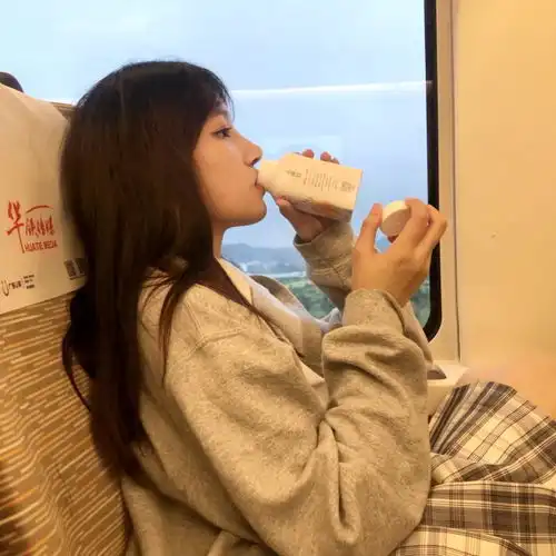  ins女头情绪化文案