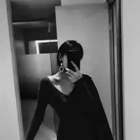  qq头像颓废女生特别颓废丧的女生头像高清