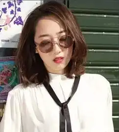  尴尬期刘海怎么打理试试18年最火的仙女烫吧