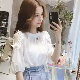  2019夏装新款露肩五分袖立体花朵雪纺衫宽松遮肚子百搭上衣送裹胸