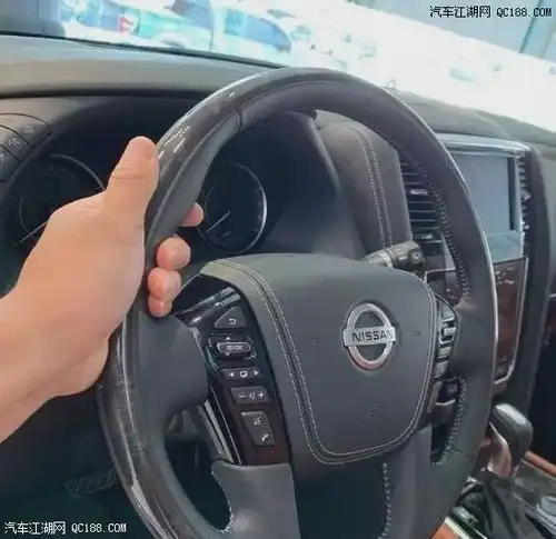  终于来了2020款日产途乐到店,竞争普拉多酷路泽